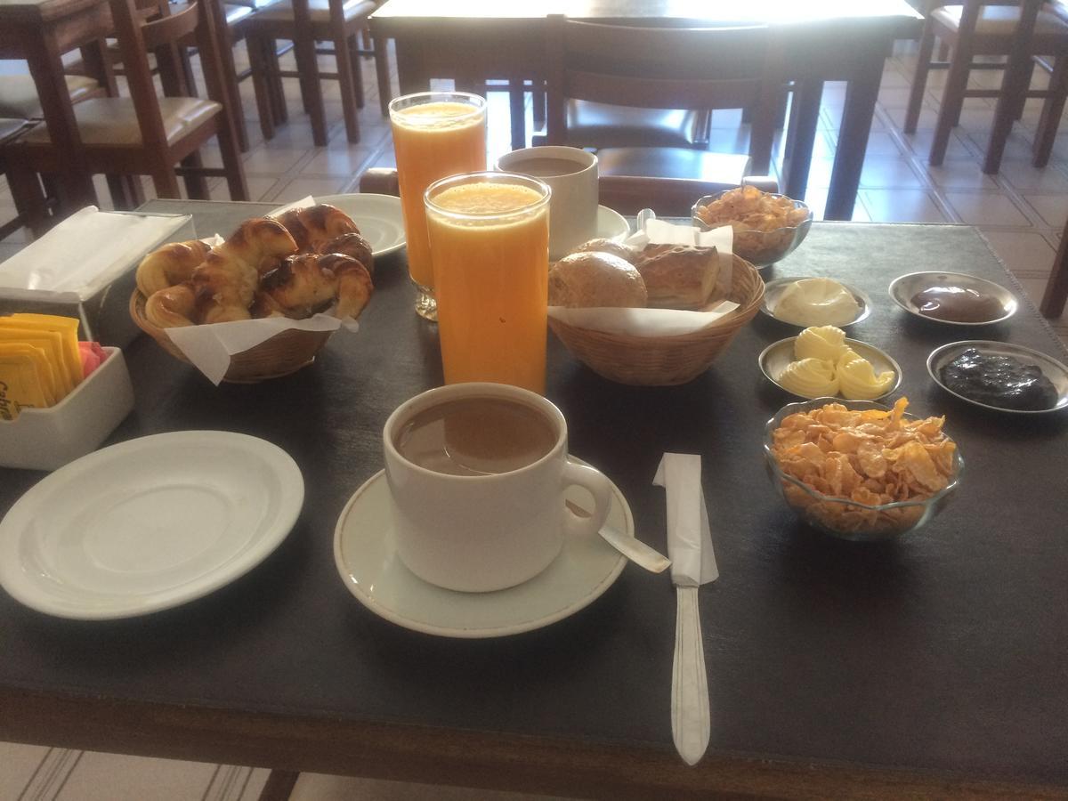 Hotel Alfa Villa Gesell Eksteriør bilde